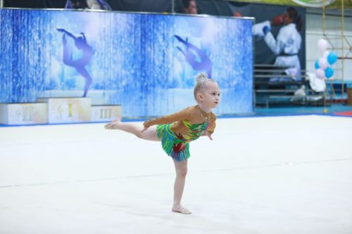 Нурлатские гимнастки открыли новый год новыми победами