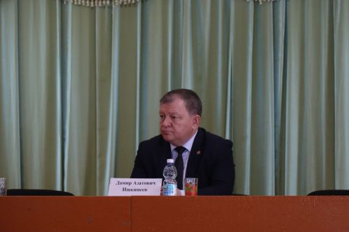 В Андреевском сельском поселении сход граждан прошел с участием Дамира Ишкинеева