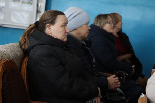 В Андреевском сельском поселении сход граждан прошел с участием Дамира Ишкинеева