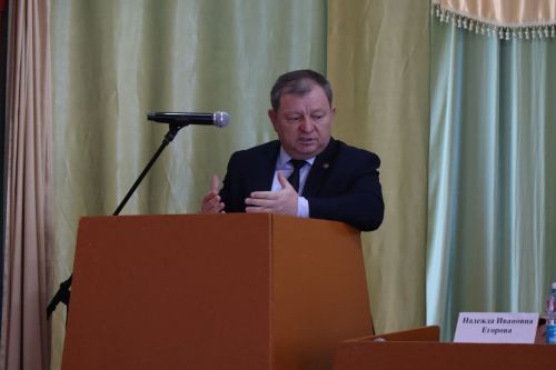 В Андреевском сельском поселении сход граждан прошел с участием Дамира Ишкинеева