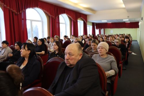Сегодня в Нурлате состоялось собрание трудовых коллективов социальных учреждений