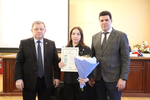 Сегодня в Нурлате состоялось собрание трудовых коллективов социальных учреждений