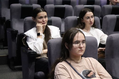 В КДЦ «Грани» прошла памятная встреча «900 дней мужества»