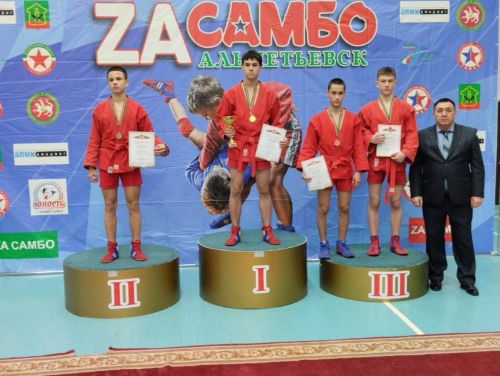 Самбисты Нурлата покорили новые вершины