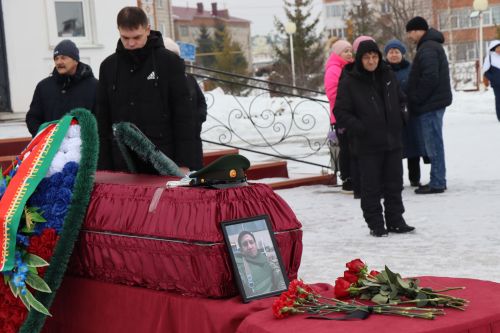 В Нурлате состоялось прощание с участником СВО Боголюбовым Сергеем
