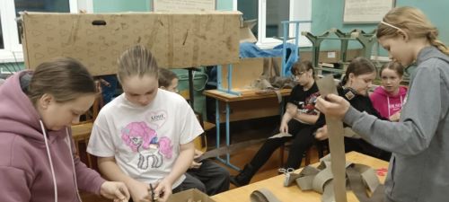 Учащиеся Старо-Челнинской школы продолжают поддерживать солдат в зоне боевых действий в зимние каникулы