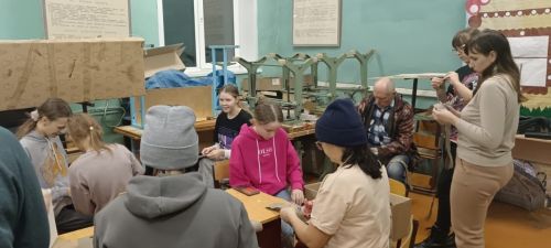 Учащиеся Старо-Челнинской школы продолжают поддерживать солдат в зоне боевых действий в зимние каникулы