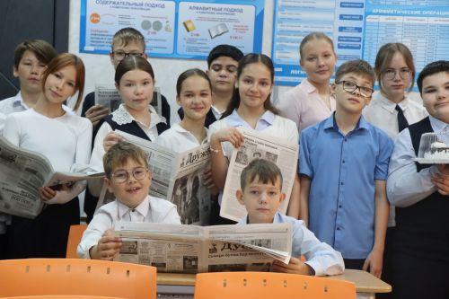 В «Нурлат-информе» подвели итоги творческого конкурса «Профессия, что дарит свет»