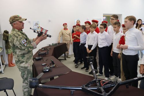 День открытых дверей в Доме «Юнармии» прошел с участием юных нурлатцев из семи школ