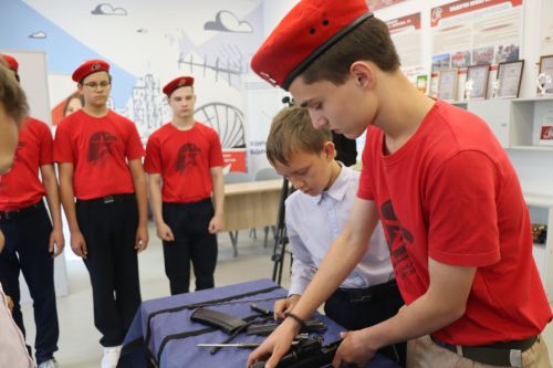 День открытых дверей в Доме «Юнармии» прошел с участием юных нурлатцев из семи школ