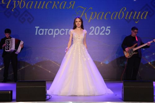 Ангелина Дмитриева достойно представила Нурлатский район на конкурсе «Чувашская красавица Татарстана – 2025»