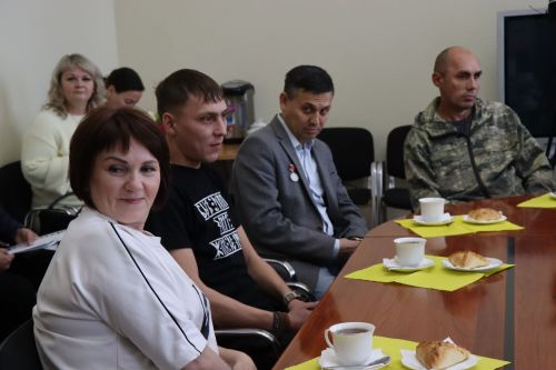Айдар Метшин в Нурлате встретился с участниками специальной военной операции