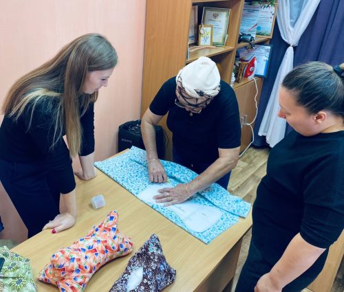 Бурметьевские волонтеры передают тепло защитникам Отечества