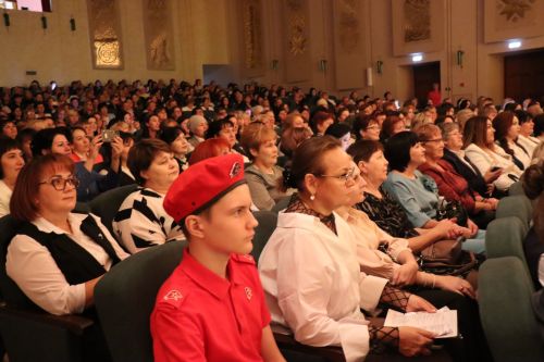 В Нурлате прошло торжество, посвященное Дню Учителя (+ фоторепортаж)