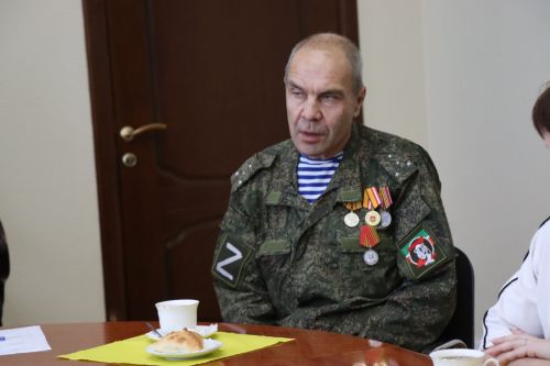 Айдар Метшин в Нурлате встретился с участниками специальной военной операции