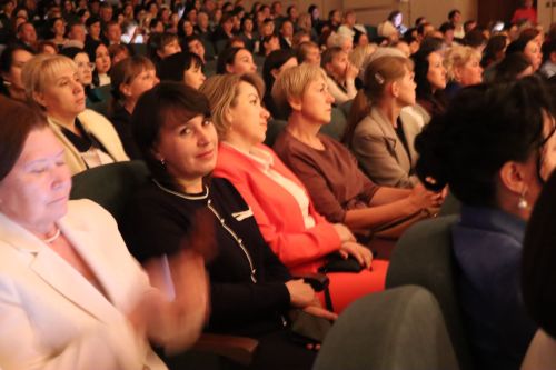 В Нурлате прошло торжество, посвященное Дню Учителя (+ фоторепортаж)