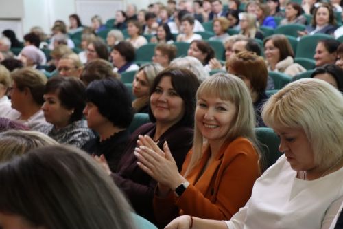 В Нурлате прошло торжество, посвященное Дню Учителя (+ фоторепортаж)