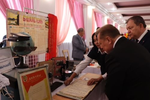 В Нурлате прошло торжество, посвященное Дню Учителя (+ фоторепортаж)