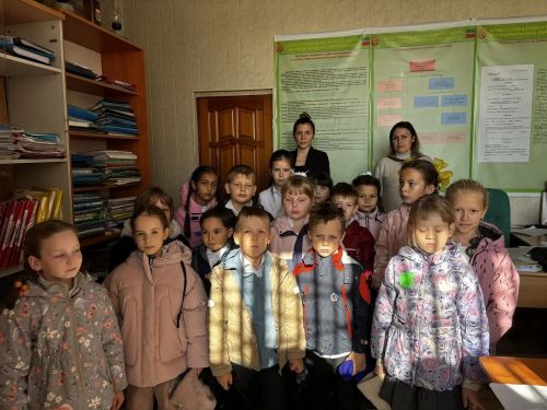 Мамыковские школьники познакомились с работой сельской администрации