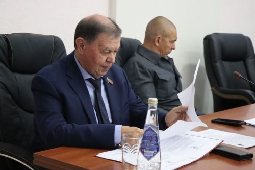 В Нурлате прошла очередная сессия советов города и района