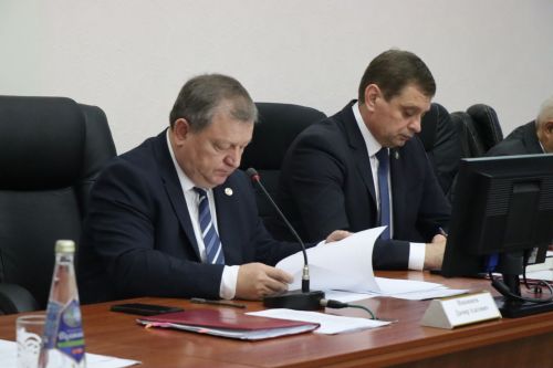 В Нурлате прошла очередная сессия советов города и района