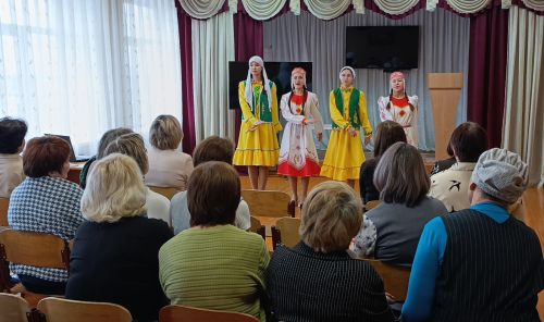 В Егоркинской школе прошёл семинар учителей географии и мастер-класс добра