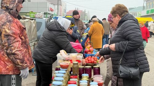 С туманом и песнями: в Нурлате проходит традиционная ярмарка