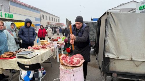 С туманом и песнями: в Нурлате проходит традиционная ярмарка