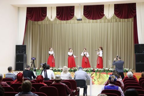 В Нурлате проходит зональный этап республиканского этнокультурного фестиваля «Наш дом – Татарстан»