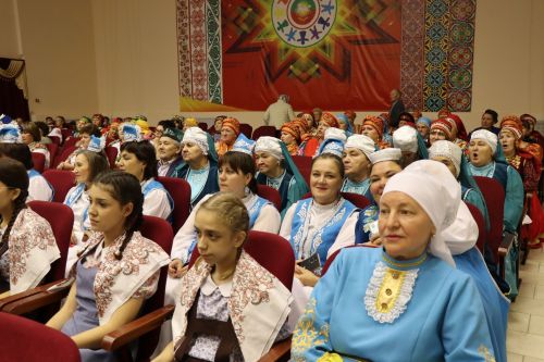 В Нурлате проходит зональный этап республиканского этнокультурного фестиваля «Наш дом – Татарстан»