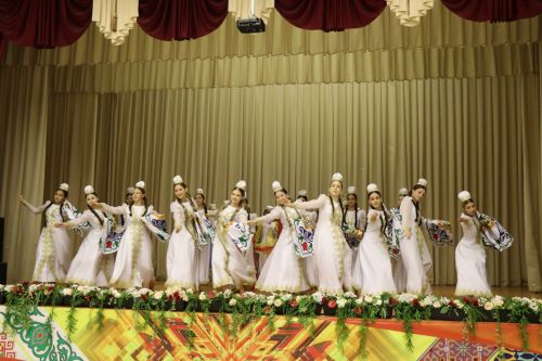 В Нурлате проходит зональный этап республиканского этнокультурного фестиваля «Наш дом – Татарстан»