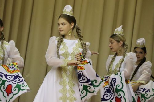 В Нурлате проходит зональный этап республиканского этнокультурного фестиваля «Наш дом – Татарстан»