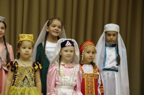 В Нурлате проходит зональный этап республиканского этнокультурного фестиваля «Наш дом – Татарстан»