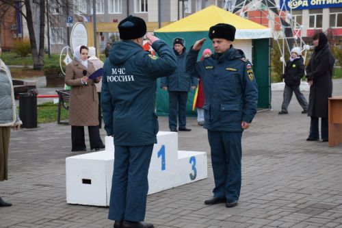 В Нурлате соревновались спасатели (фоторепортаж)