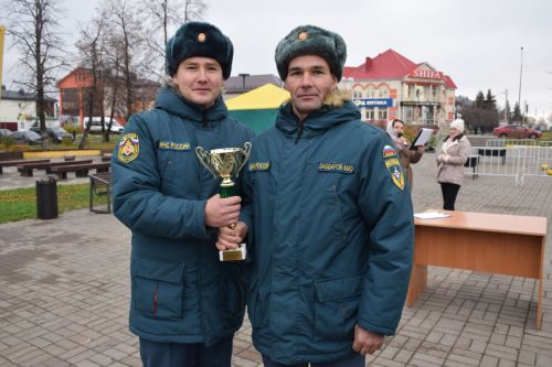 В Нурлате соревновались спасатели (фоторепортаж)