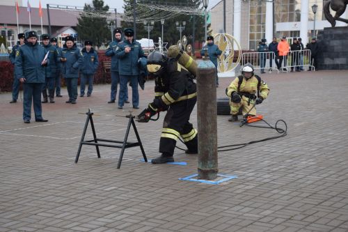 В Нурлате соревновались спасатели (фоторепортаж)