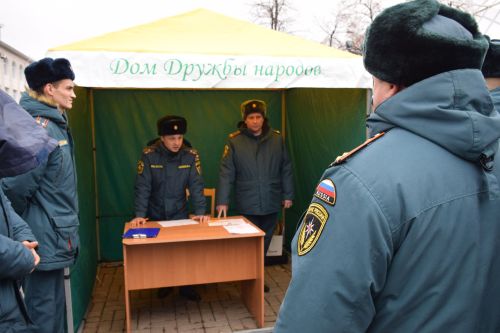 В Нурлате соревновались спасатели (фоторепортаж)