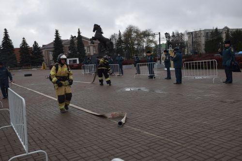 В Нурлате соревновались спасатели (фоторепортаж)