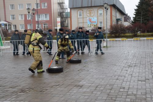 В Нурлате соревновались спасатели (фоторепортаж)