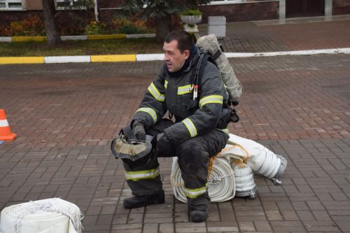 В Нурлате соревновались спасатели (фоторепортаж)