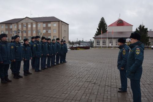 В Нурлате соревновались спасатели (фоторепортаж)