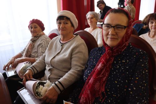 В Нурлате чествовали ветеранов налоговой службы