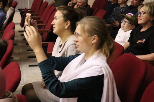 В Нурлатском районе стартовала череда благотворительных концертов в поддержку бойцов СВО
