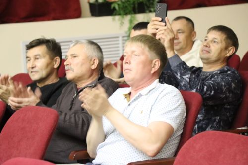 В Нурлатском районе стартовала череда благотворительных концертов в поддержку бойцов СВО