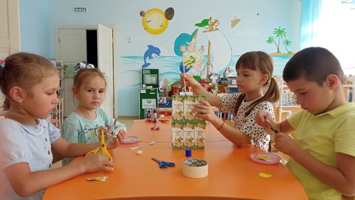 От облаков до небоскрёбов: научные открытия в детском саду «Алсу»