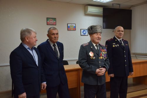 В Нурлатском отделении Госавтоинспекции чествовали ветеранов службы