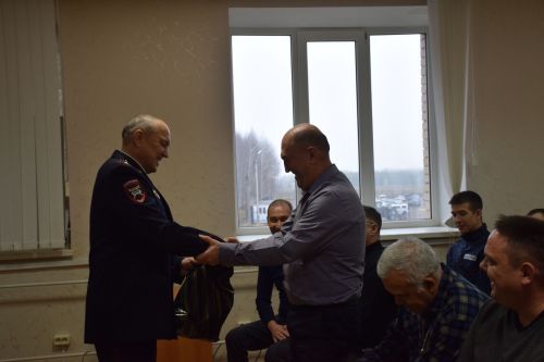 В Нурлатском отделении Госавтоинспекции чествовали ветеранов службы