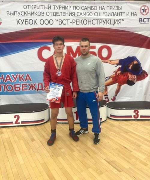 Нурлатский самбист Амаль Гайсин взял серебро на турнире в Кукморе