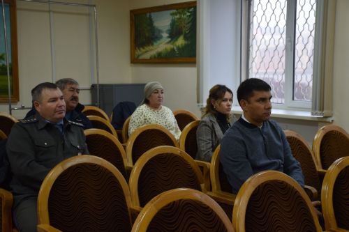 В Нурлатском районе снова прошло внеочередное заседание комиссии по БДД