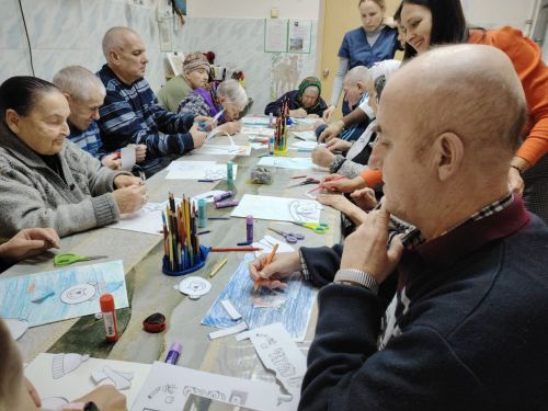 Творчество и забота: в Нурлатском доме-интернате прошел мастер-класс